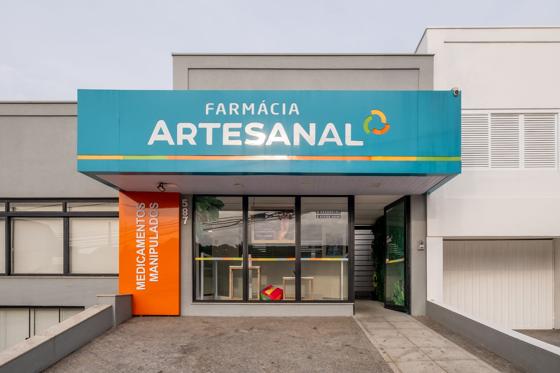 99a069fa-4044-4237-80c2-740edba3538a