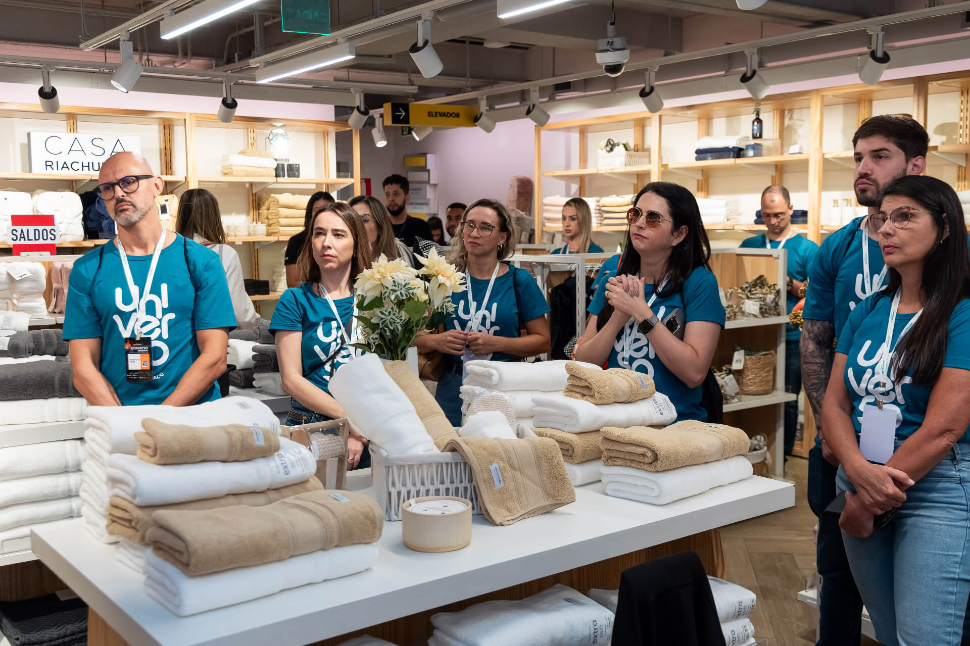 ccdc5e99-7ba4-4a21-975d-feab51adcf1e